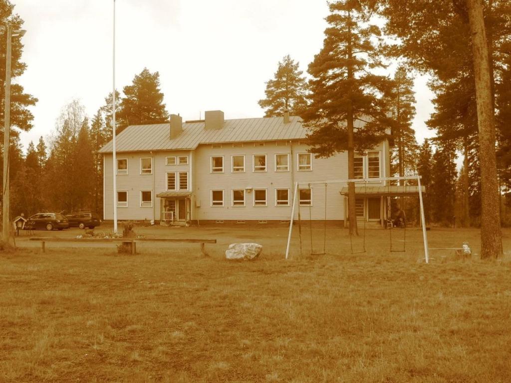 Luonto-Olohuone Hotel Yli-Ii Exterior foto